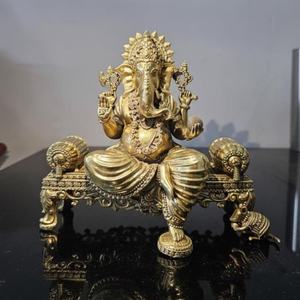 Grande statue de dieu en laiton |   Dieu hindou de la chance, décoration de temple domestique - Product Image 4