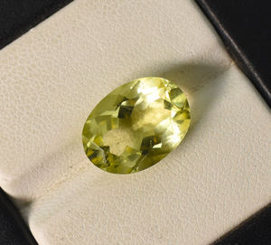 Cuarzo Limón Natural Ovalado 14X10X7 mm 5.85 ct Gema Suelta para la Fabricación de Joyas - Product Image 2
