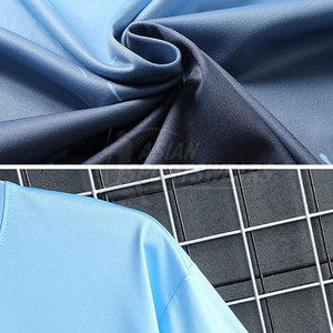 Conjunto de Sudadera con Capucha y Pantalones Cortos de Alta Calidad, Cómodo y Moderno, Tacto Suave, Corte Regular, Estilo Casual y Elegante, Aspecto Atractivo - Product Image 6
