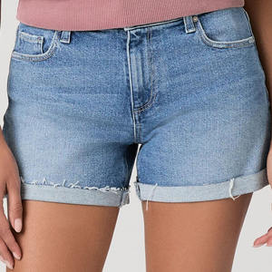 Shorts au design minimaliste, look simple et épuré, tissu doux, pour un usage quotidien décontracté, haute qualité à prix abordable, design pour les loisirs en plein air. - Product Image 1