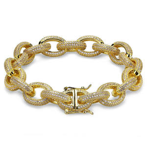 Bracelet en or 18 carats entrelacé avec diamants naturels, bijoux de luxe haut de gamme pour mariages et anniversaires - Product Image 2