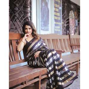 Saree de soirée de créateur avec un superbe travail de broderie à triple séquence - Product Image 2