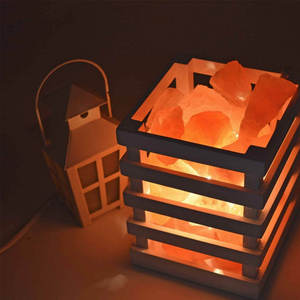 Lámpara de Sal del Himalaya 100% Orgánica y Natural con Cesta de Madera, Color Rosa-Naranja-Rojo, Alta Calidad de Pakistán, Embalaje Personalizado - Product Image 3
