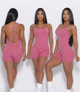 Body deportivo corto sin mangas para mujer, color rosa sólido, con espalda cruzada, elástico en cuatro direcciones, sin costuras, para gimnasio. - Product Image 1