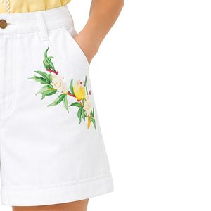 Shorts en jean taille haute pour femme, personnalisés, brodés de fleurs blanches, décontractés, en coton extensible, pour l'été, avec logo personnalisé - Product Image 4