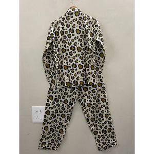 Conjunto de Pijama Elegante y Modesto para Mujer, 100% Algodón, Estampado Floral, Ropa de Dormir Suave y Transpirable, Cintura Elástica, 3 Piezas - Product Image 3