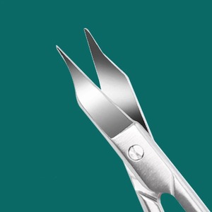 Tijeras Profesionales Rusas para Manicura de Acero Inoxidable con Orificio Cuadrado para Bebés y Adultos - Corta Cutículas y Removedor de Cutículas - Product Image 5
