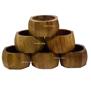 Zam Impex Juego de seis servilleteros de madera natural almacenados Precio razonable Mesa de cena Decoraciones para fiestas - Product Image 1