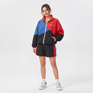 Conjunto Deportivo para Mujer con Bloques de Color, Chaqueta Cortavientos con Cuello Alto y Pantalones Cortos, Ligero, de Secado Rápido, de Nailon - Product Image 1