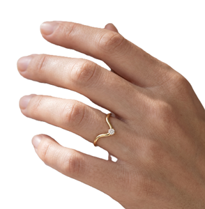 Bague en or massif 14K 18K avec diamant de laboratoire rond, moissanite, bague de promesse minimaliste en chevron, bague empilable incurvée pour femme - Product Image 5