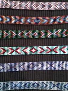 กำไลข้อมือลูกปัดทำมือ ลายหินสีดำเหลืองเงิน ผลิตโดย NOUSHAD HANDICRAFTS รุ่น NH-689 ได้รับการรับรองจาก IGI จากอุตรพัฎฐ์สิน - Product Image 2