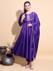 Latest Ethnic Silk with Embroidery Work Salwar Kameez Suit for Wedding Party and Festive Function for Women Fancy Trendy Wear - Product Image 2