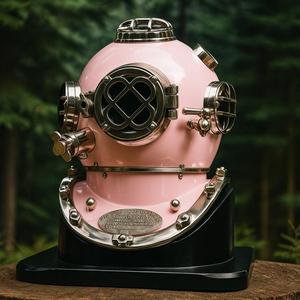 Réplica de Casco de Buceo Rosa Estilo Mark V de la Marina de los Estados Unidos, Casco de Buceo Profundo, Decoración Náutica Marítima con Base de Madera Vintage - Product Image 1