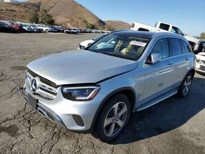 Mercedes-Benz Classe GLC 300 2022 (VOITURES D'ACCIDENT À VENDRE) - Product Image 2