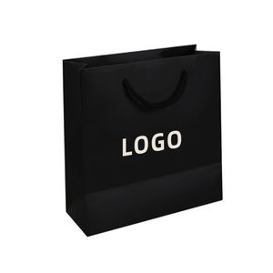 Bolsa de Compras Ecológica Clásica Negra de Papel Kraft, Cierre Magnético Resistente, Logotipo Personalizado, Laminación, Cinta para Envolver Regalos - Product Image 1