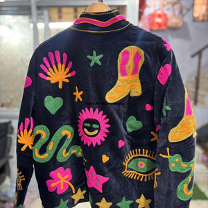 Chaqueta de algodón Suzani hecha a mano en India, chaqueta corta bordada a mano, abrigo unisex, chaqueta corta Suzani hecha a mano - Product Image 2