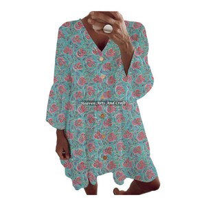 Vestido de algodón hecho a medida con estampado floral, ropa de playa para primavera/verano, blusas con mangas acampanadas para tiendas de ropa femenina. - Product Image 2