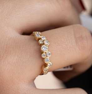 แหวนเพชรทรงกลมแบบมินิมอล ประดับเพชรแล็บโกรว์ สำหรับผู้หญิง ทองคำแท้ 18K ของขวัญวันครบรอบสำหรับคู่รัก - Product Image 2