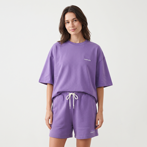 Camisetas personalizadas al por mayor con estampado puff para mujer, conjunto informal de verano, conjunto de dos piezas de camiseta y pantalones cortos para mujer - Product Image 5