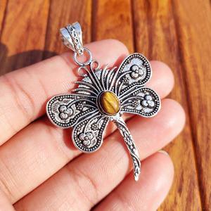 Colgante de ónix negro natural de latón para protección contra la energía negativa y alivio del estrés, disponible para compras al por mayor - Product Image 2