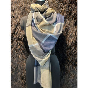 Estolas de Lujo de Lana Fina y Seda, 70x200 cm, Suaves, Cálidas y Elegantes, para Invierno, 80% Lana Fina, 20% Seda, Ligeras, de Diseño - Product Image 5