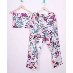 Conjunto de Pijama de Algodón con Estampado Floral, Elegante y de Alta Calidad, para Verano, Diferentes Tallas, India - Product Image 4