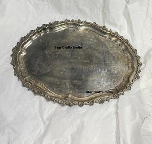 Bandeja Grande de Latón, Forma Ovalada, Acabado Moderno para Esquinas, Asas Decorativas, Ecológica, Apta para Lavavajillas, para una Presentación Elegante - Product Image 5