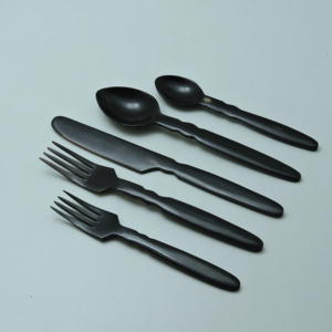 Juego de cubiertos de cuerno de búfalo de diseño moderno, utensilios de cocina de cuerno natural, cubertería de cuerno a un precio muy asequible - Product Image 1