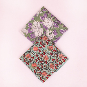 Élégant foulard carré en coton imprimé à la main pour femme, bandana 100 % coton, turban de qualité supérieure pour la randonnée, les voyages et les activités de plein air - Product Image 1