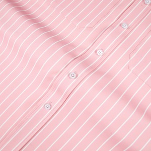 Chemise unisexe rose rayée oversize XL à simple boutonnage, anti-plis, à manches longues, style vintage décontracté et respirante pour le printemps - Product Image 5