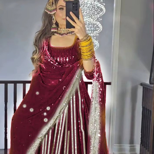 Vestido de aspecto de fiesta de diseñador VLM con trabajo bordado New Heavy Faux Goth Gate Salwar Kameez Lunching con pantalón - Product Image 1