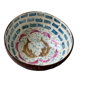 ชามเปลือกมะพร้าวเวียดนาม งานฝีมือจากวัสดุธรรมชาติ สำหรับเสิร์ฟอาหารในครัว สมูทตี้ ผลไม้ สลัด ภาชนะบนโต๊ะอาหารสไตล์เรียบง่าย - Product Image 1