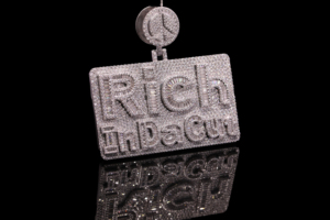จี้ห้อยคอฮิปฮอป Ice Legacy Custom Iced Diamond เงินทิเบต สแตนเลสสตีล ชุบเงิน ชุบโรเดียมเทียม - Product Image 2