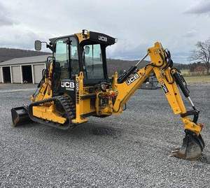 Chargeuse sur pneus compacte JCB 1CX Plus, chargeuse-pelleteuse, chargeuse frontale pour travaux de construction et agricoles - Product Image 1