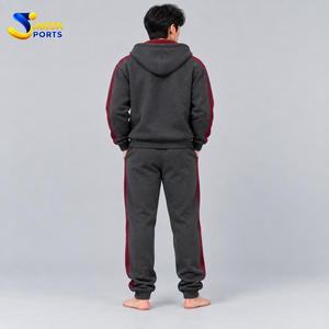 Chándal Profesional de Doble Capa para Hombre, Diseñado con Tela Resistente, Ofrece un Ajuste Cómodo y una Sensación Cálida - Product Image 6