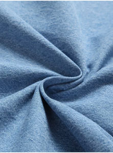 Chemise en jean bleu clair pour homme, manches longues, couleur unie, col rabattu, respirante, coupe classique, délavage à la pierre, bords bruts, poches - Product Image 5