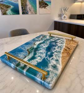 Bandeja de Servir de Resina y Madera Premium con Textura de Madera Natural y Elegante Obra de Arte Decorativa Moderna en Resina - Product Image 1
