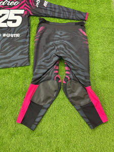 Conjunto de Motocross Resistente con Estampado para Terrenos Difíciles, Ropa Deportiva Transpirable y de Secado Rápido con Comodidad Duradera - Product Image 2