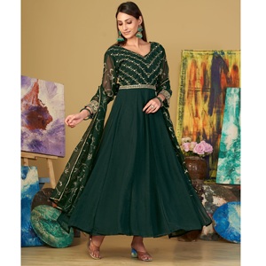 Traje Anarkali verde para mujer, el más vendido, para bodas y fiestas, manga 3/4, crepé de georgette, semicosturado - Product Image 1