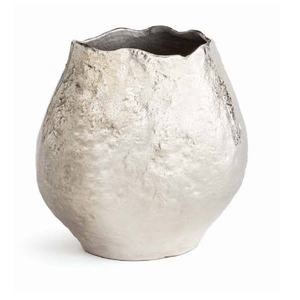 Nouveauté Vase décoratif rond en aluminium argenté martelé et gravé moderne pour le salon, la chambre à coucher, les étagères et les tables - Product Image 2