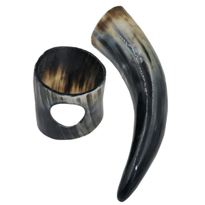 Corne à boire en corne de buffle avec support, artisanale, polie, personnalisée, thème animal, corne viking naturelle polie - Product Image 1