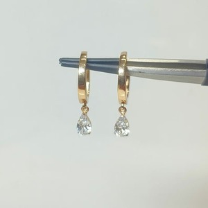 Pendientes de Aro con Diamantes Cultivados en Laboratorio de 0.80ct en Forma de Pera, Oro de 14K, Pendientes Elegantes y Minimalistas, Regalo para Mujer, Joyería para Fiesta - Product Image 4