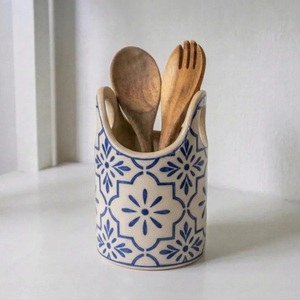 Porte-ustensiles en céramique peint à la main, motif marocain, grès émaillé, résistant à la chaleur, organisateur de cuisine, rangement décoratif - Product Image 3