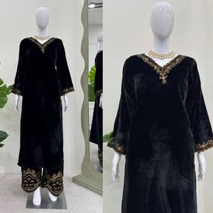 Presentamos el nuevo salwar kameez reversible de Zain Exports, hecho con hilo de algodón cambrico puro y pesado, con bolsillo lateral con lentejuelas y costura completa, talla 44. - Product Image 3