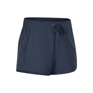 Shorts de sport taille haute pour femmes, couleur unie, tissu tricoté à séchage rapide avec poches, coupe régulière - Product Image 1