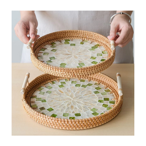 Plateau de service en rotin vietnamien fait main, décoré d'une incrustation de nacre, pour hôtels, restaurants, cafés et décoration intérieure. - Product Image 2