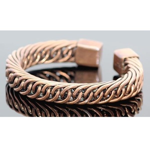 Bracelet jonc épais en cuivre pur, chaîne entrelacée, style antique oxydé, bijou torique à extrémité cubique - Product Image 3