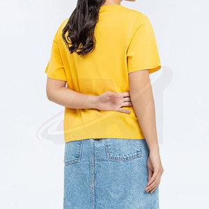 T-shirt décontracté jaune pour femme avec broderie tigre, col rond, manches courtes, 100 % coton jersey, coupe ample, idéal printemps-été - Product Image 3