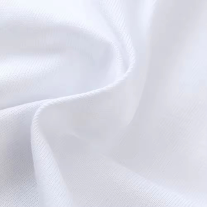 T-shirt décontracté en tricot pour homme avec logo personnalisé, couleurs sur mesure, 100% coton, écologique, fabriqué au Pakistan - Product Image 6
