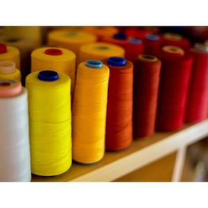 Fil recyclé 100 % coton NE 18s/1 teint en couleur claire, durable et écoresponsable, idéal pour le tricot et le tissage – Meilleures ventes – Prix de gros - Product Image 3